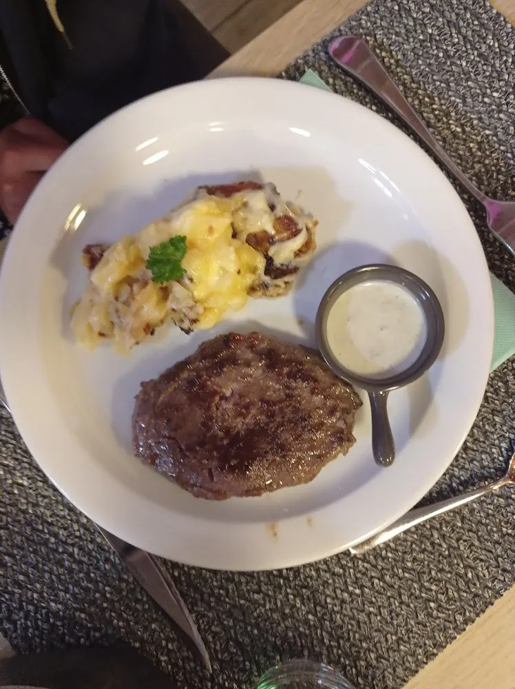 Truffade Et Pièce de Boeuf